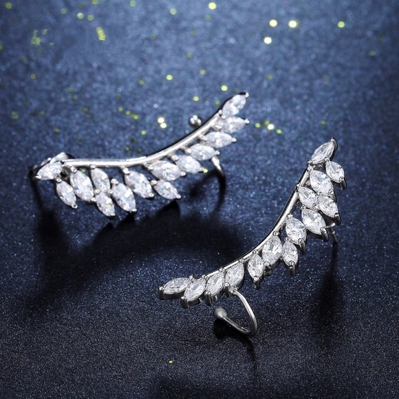 NEW!💙💎SHOWSTOPPERS! CZ EARRINGS!💎💙TOP QUALITY! - Picture 4 of 6